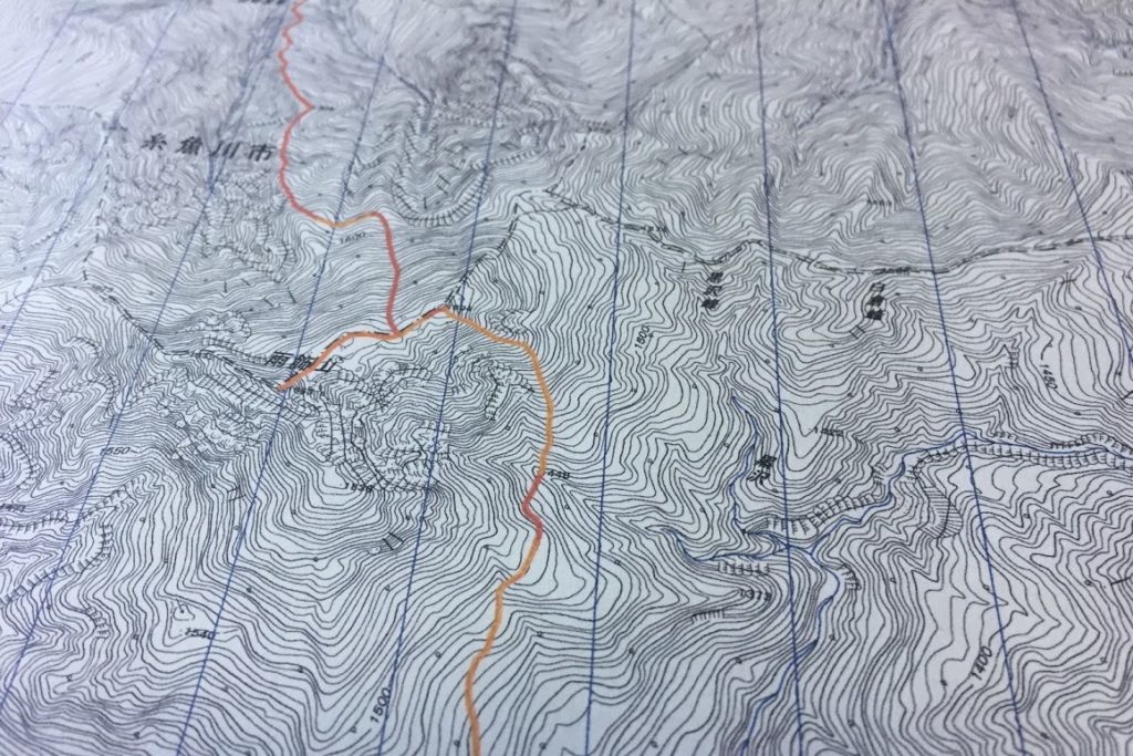 プロガイドが教える 見やすい登山地図を無料でダウンロードする方法